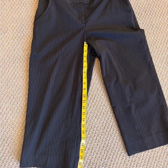 Izod Black Cropped Pants Tailored Ankle - Picture 3 of 8